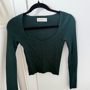 Abercrombie Emerald Ribbed Cropped Long Sleeved Knit